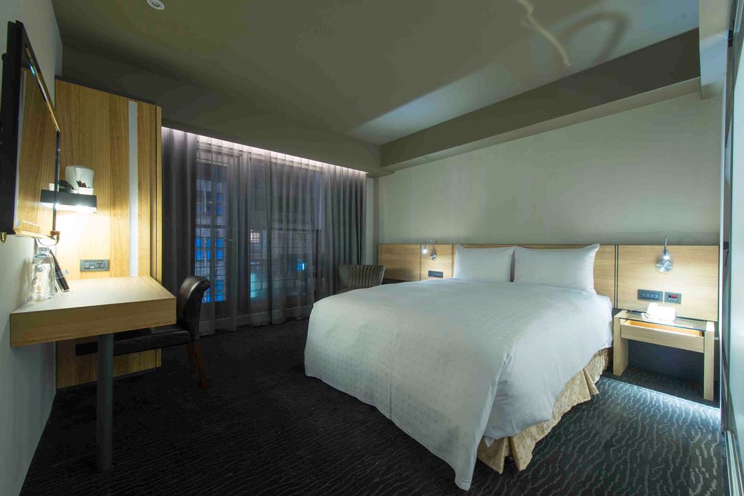 Simple+ Hotel