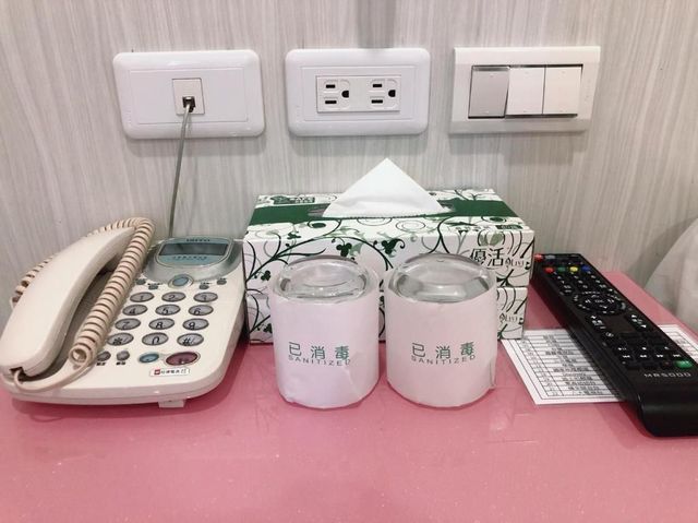 瑞宮大飯店 l 近高雄車站-家庭四人房-5