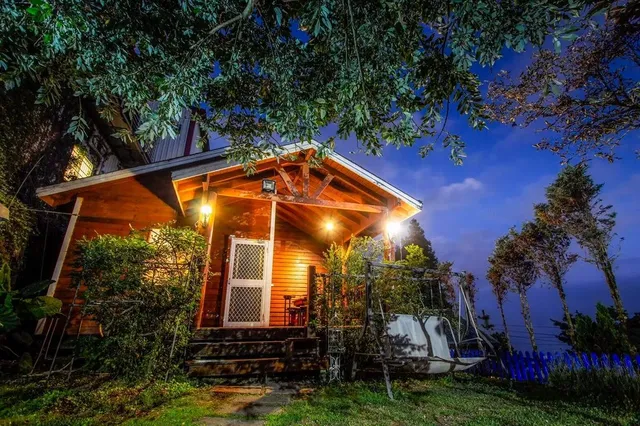 Cloudy Star-Blue Sky Garden-Two-Bedroom Cabin-3