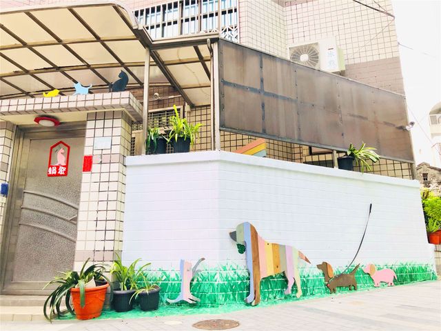 台南蝸聚親子民宿｜可10-30人包棟、包棟房型提供麻將/烤肉/煮食-蝸聚館｜10人-30人包棟｜親子寵物友善｜麻將｜依人數開房房間數量-8