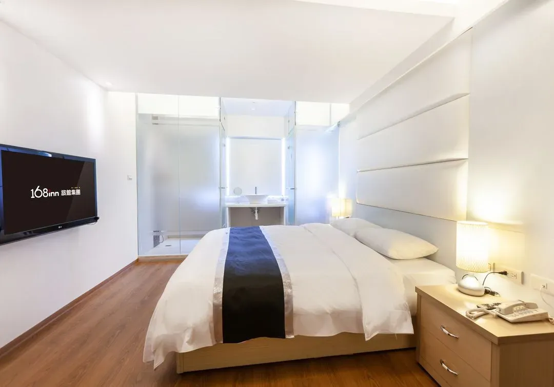 Stay Inn II