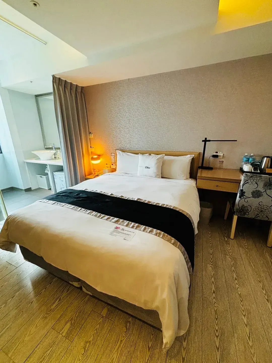 Stay Inn II