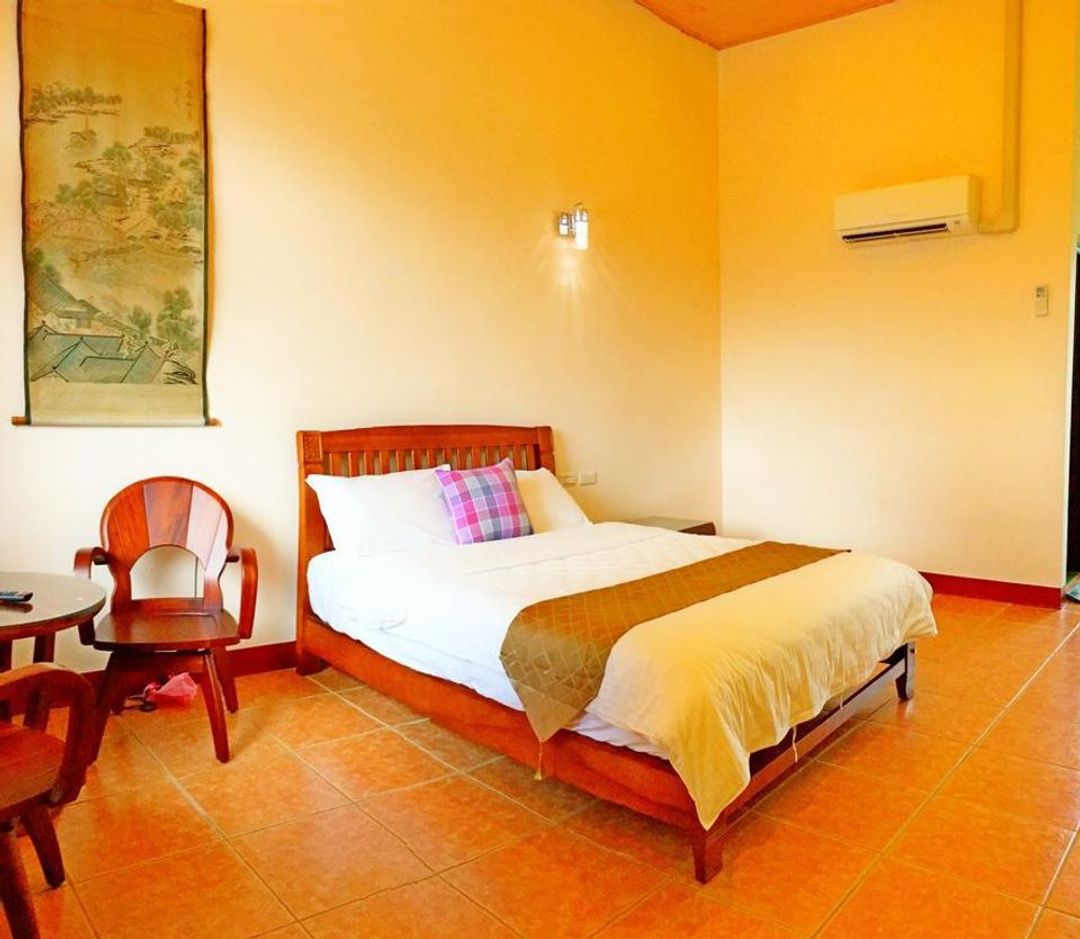 Jiang Shui Village B&B