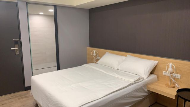 CY Hotel-Standard Double Room-1