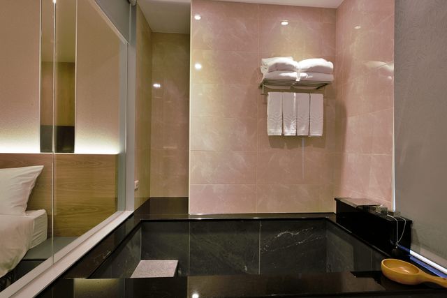 Muen Yuan Dong  Hot Spring Hotel-Luxury family-3
