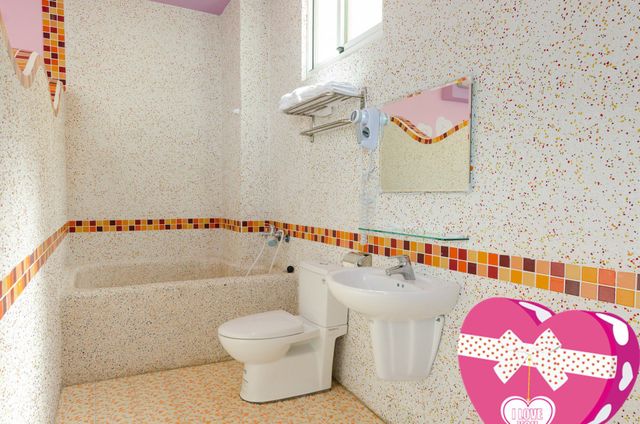Mutsumi Garden Guest House-Deluxe Quad Room-6