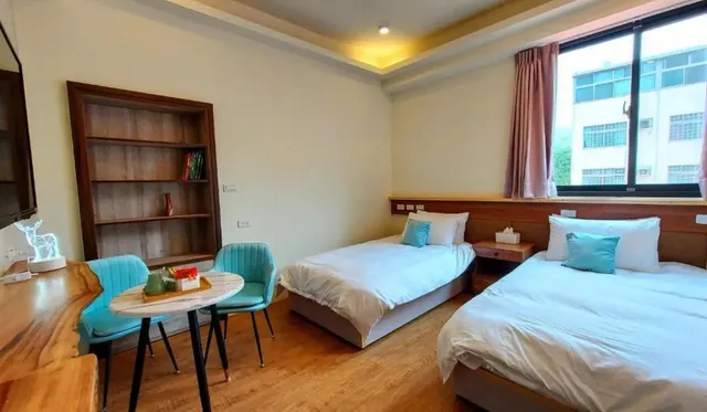 Fish Pointy B&B-Twin Room-1