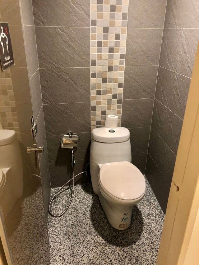 Fun Inn Taipei Hostel 瘋台北青旅-高級背包單人床 - 8人間-6