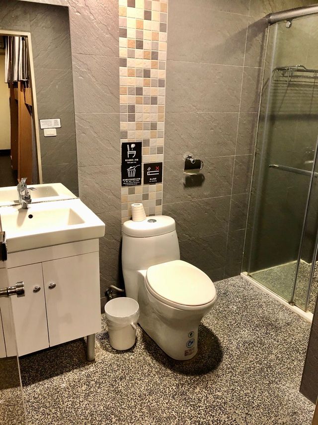 Fun Inn Taipei Hostel 瘋台北青旅-豪華背包單人床 - 10人間-5