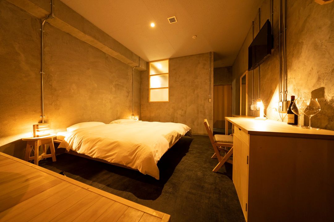HOTEL LOOP