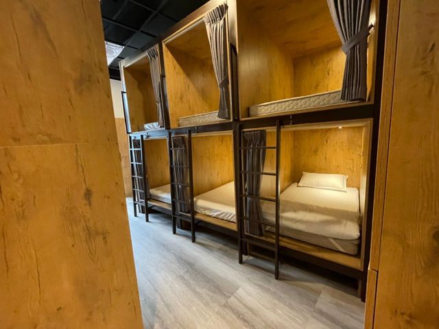 One Night Hostel-View room-2