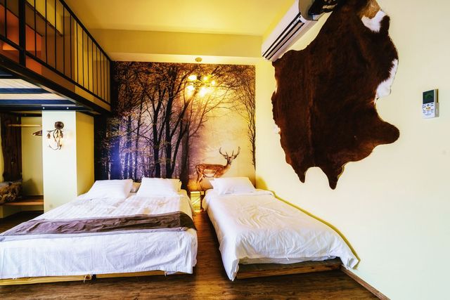라 플레어 비앤비 앤 레스토랑 La Fleur BnB & Restaurant-Swiss Style Deluxe Family Room-2