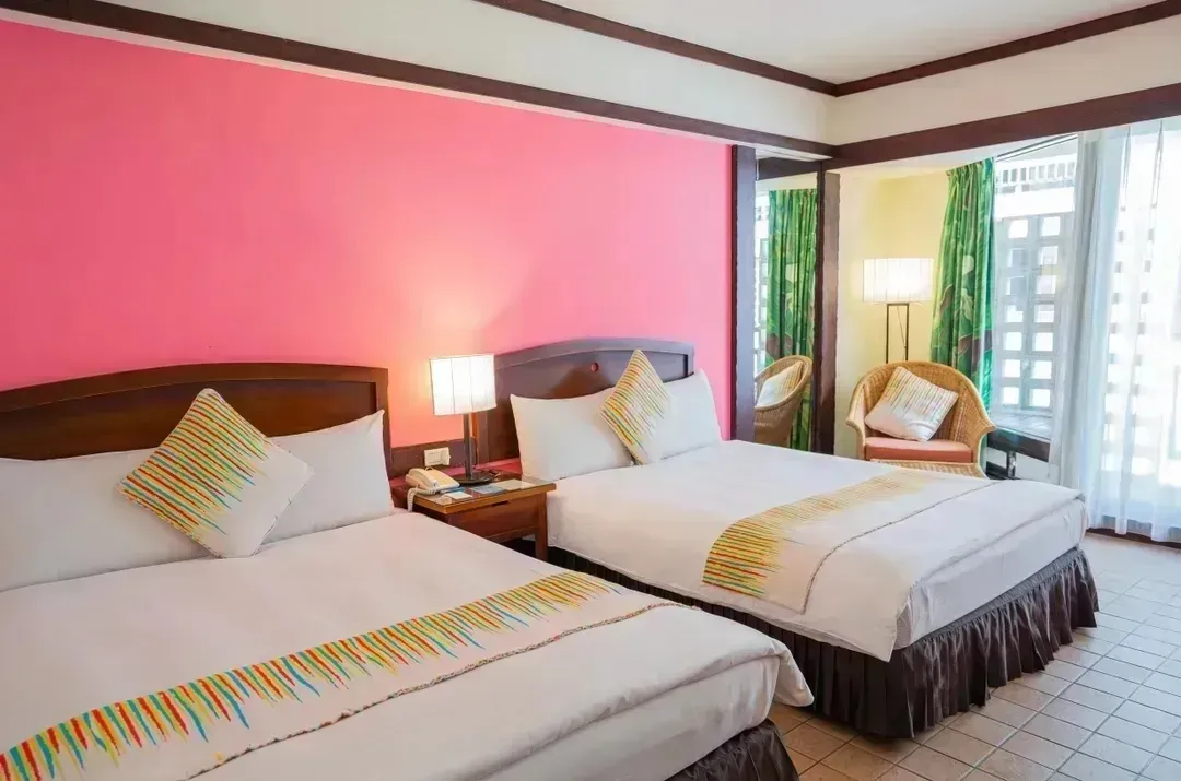 YOHO BEACH RESORT&CLUB