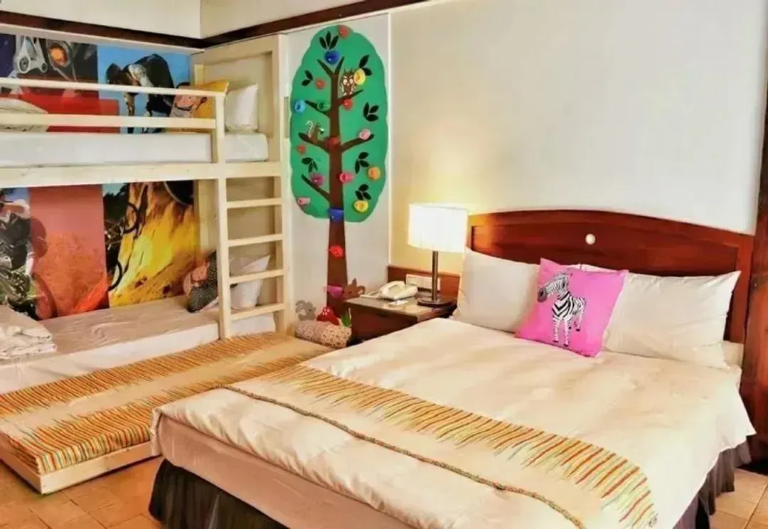 YOHO BEACH RESORT&CLUB