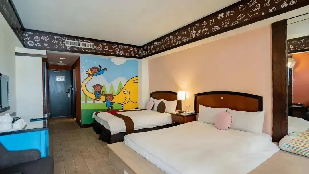 YOHO BEACH RESORT&CLUB
