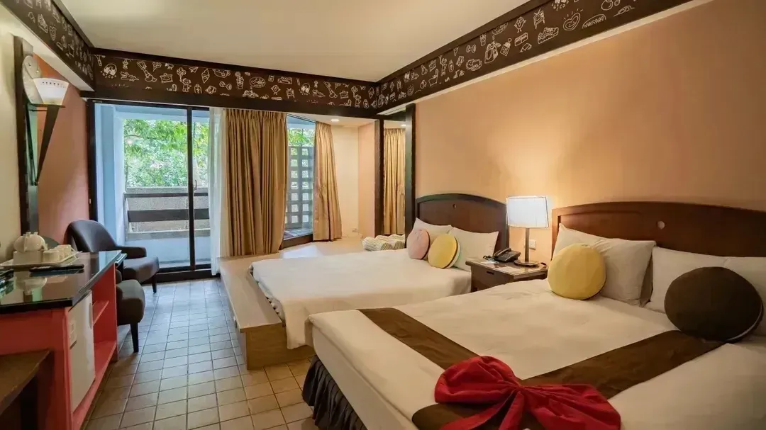 YOHO BEACH RESORT&CLUB