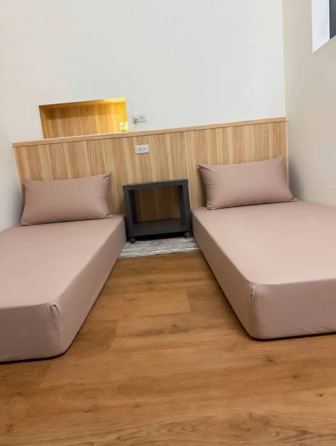 福隆出站30秒｜一间屋·駅前宿 OneHouse Backpacker