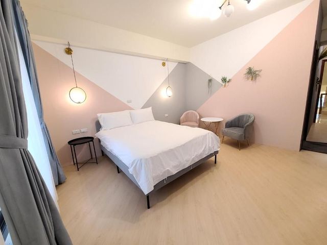 台南三木森 SleepINNx 站前館｜設有點心吧＆遊戲機等、緊鄰孔廟-粉紅泡泡雙人房-9