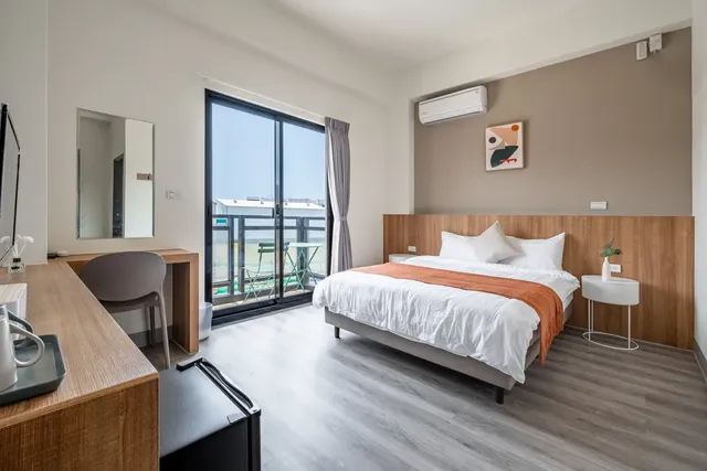 Penghu Lemongrass Smart Stay-Superior Double Room with Balcony-11