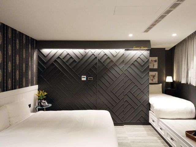 K HOTEL FENGJIA-Deluxe Triple Room with Bath-4