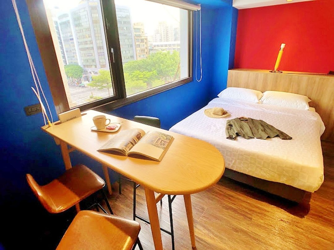 Journey Town Inn