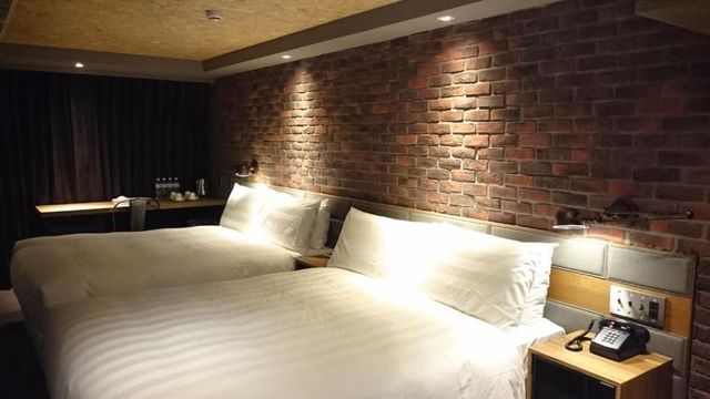 城市商旅-駁二館-高級四人房 l 含早餐-4