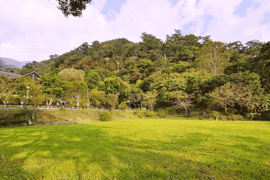 土牧驛健康農莊 | 獨家85折起！頂級原木小木屋、清澈溪流戲水、深山森林浴