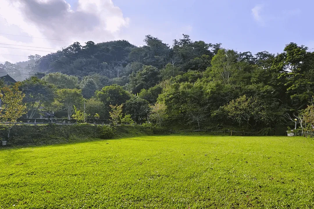 土牧驛健康農莊 | 獨家85折起！頂級原木小木屋、清澈溪流戲水、深山森林浴