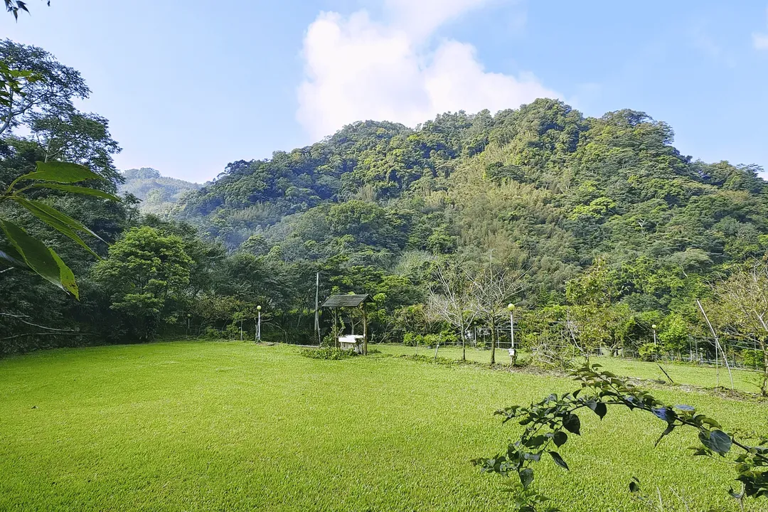 土牧驛健康農莊 | 獨家85折起！頂級原木小木屋、清澈溪流戲水、深山森林浴