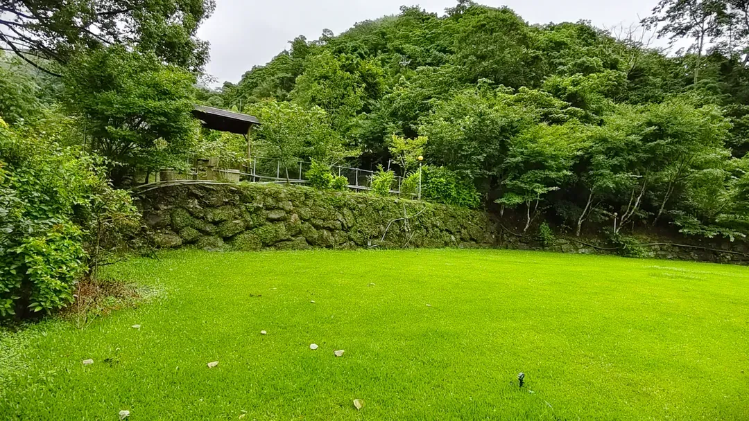 土牧驛健康農莊 | 獨家85折起！頂級原木小木屋、清澈溪流戲水、深山森林浴
