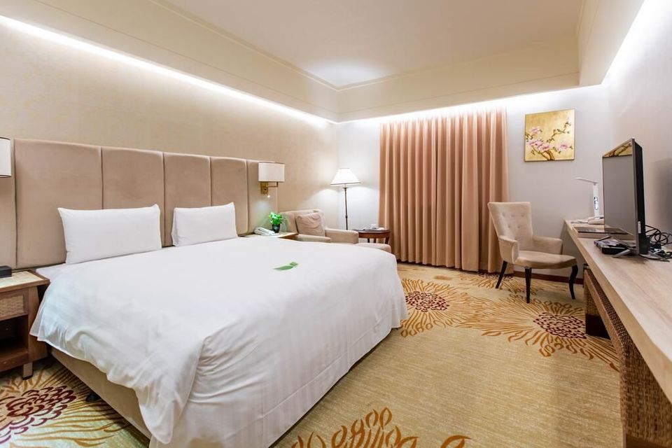 家新大飯店｜鄰近花園夜市-經濟雙人房-1