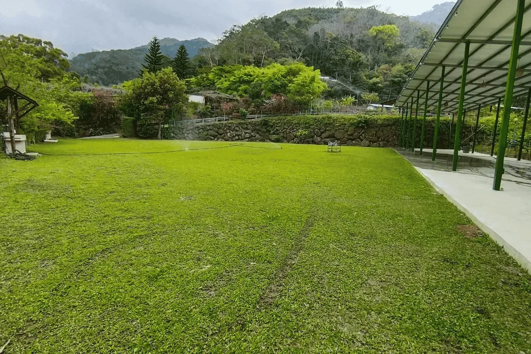 土牧驛健康農莊 | 獨家85折起！頂級原木小木屋、清澈溪流戲水、深山森林浴