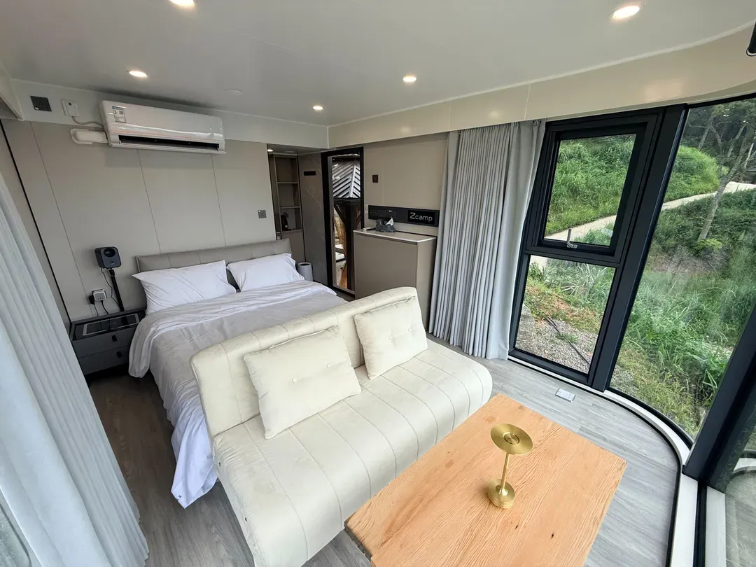 尖石森夜藏星免搭帳露營區｜全新上架！景觀露營車、獨立衛浴、雲海星空秘境