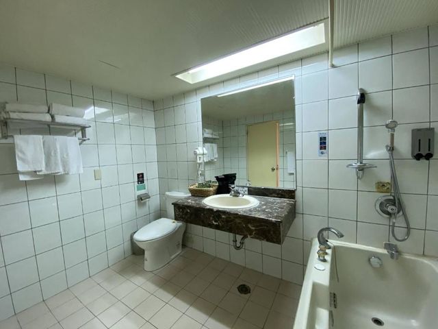 Tapeng Bay Holiday Hote-Combination Triple Suite-3