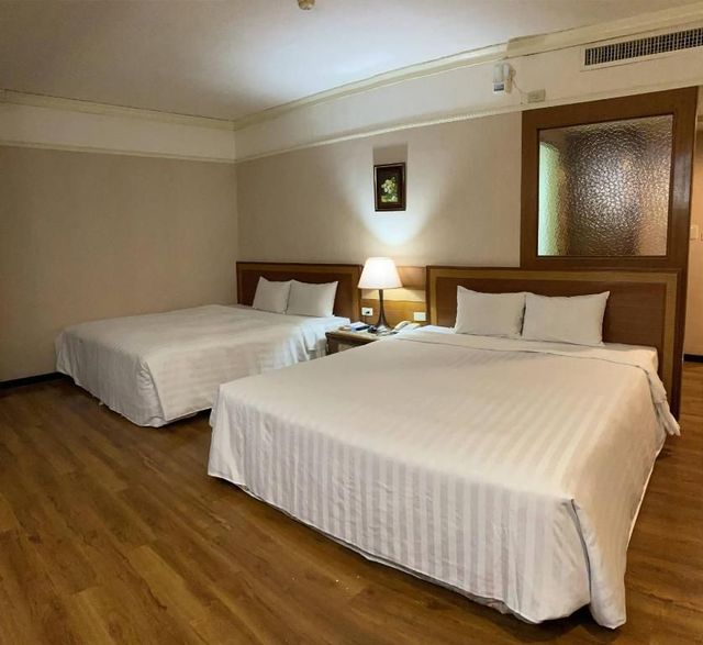 Tapeng Bay Holiday Hote-Quadruple Room-4