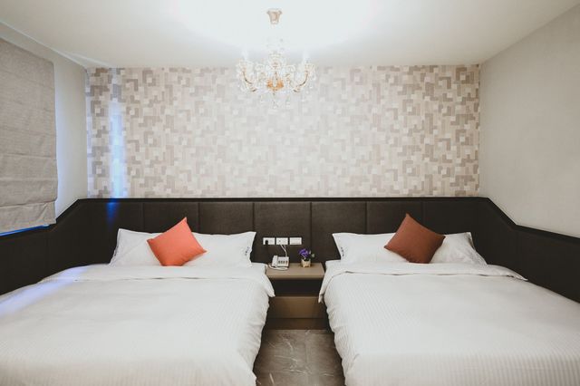 Xien Shi Homestay-Standard Quadruple Room-2