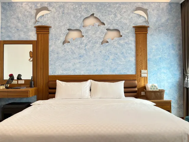 windseahillinn-501 Dolphin Small Balcony Double Room-4