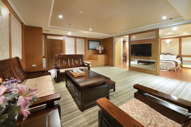 金沙湖畔渡假會館｜提供定點接駁服務、近沙美老街、毋忘在莒-豪華雙人房【兩單床】-4