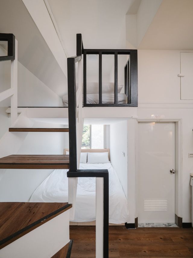 CJ ホテル｜オプションの数量限定ロフトルーム-Duplex Triple Room-7