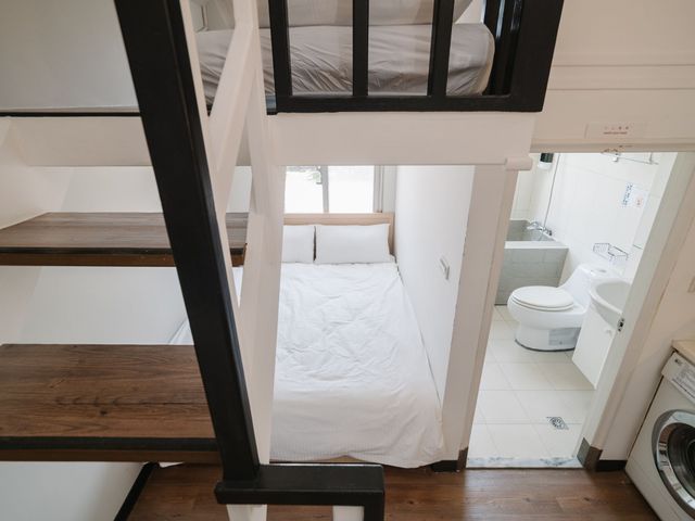 CJ ホテル｜オプションの数量限定ロフトルーム-Duplex Triple Room-5