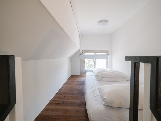 CJ ホテル｜オプションの数量限定ロフトルーム-Duplex Triple Room-4