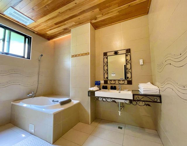 Star Villa-Luxury Quadruple Room-6
