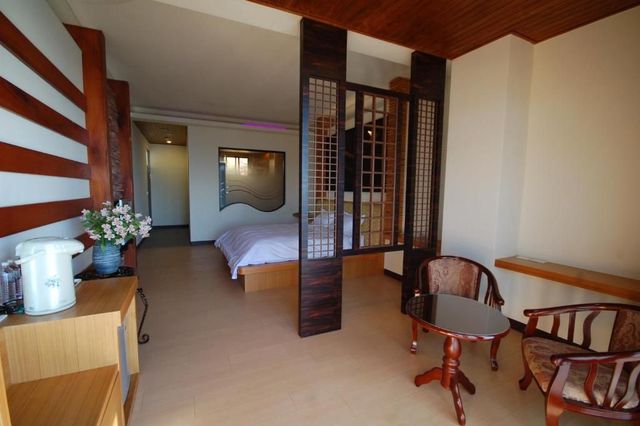 Star Villa-Superior Double Room with Balcony-2
