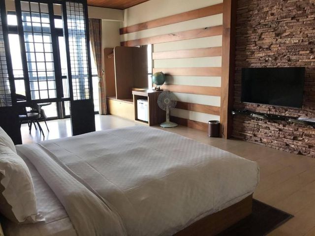 Star Villa-Superior Double Room with Balcony-3