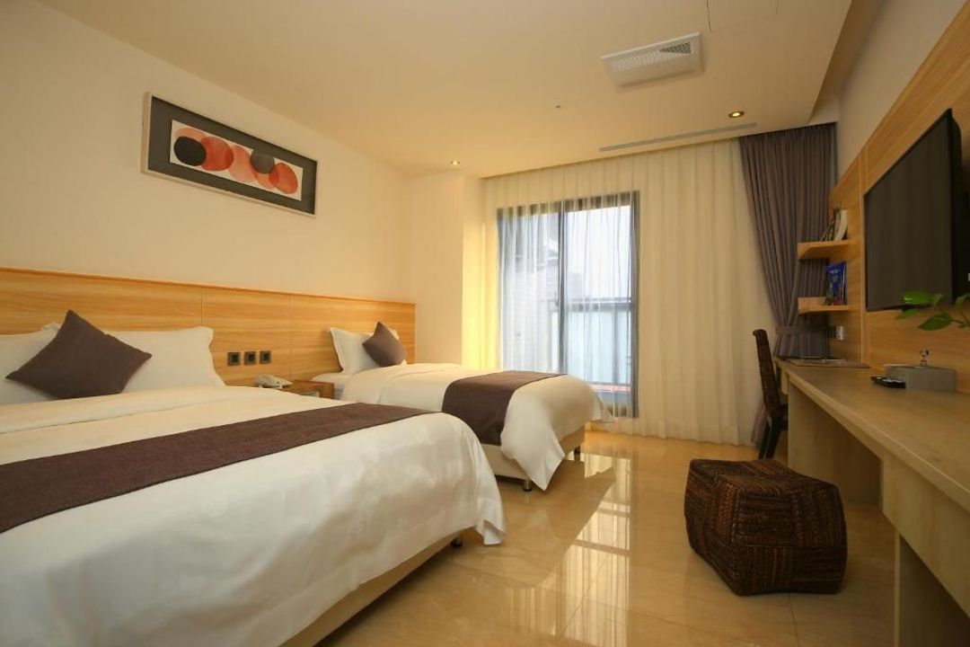 Darlon Hotel