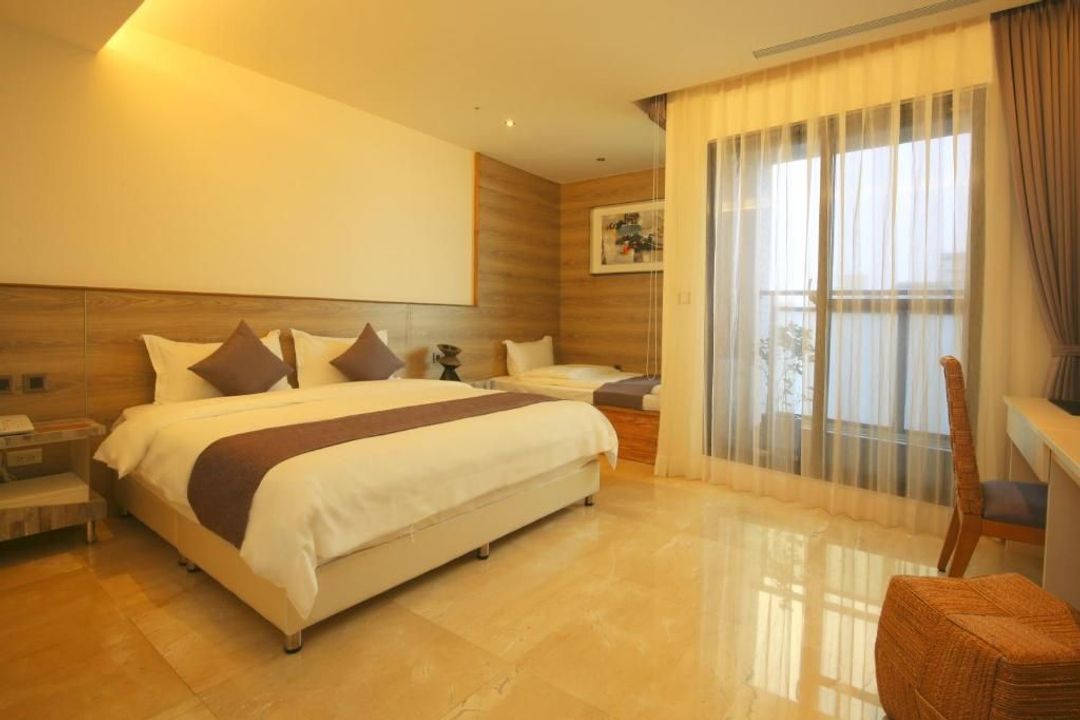 Darlon Hotel