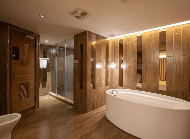 Lilaiinn-New! Deluxe Double Room-9