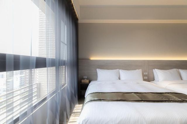 Hotel Yam Lagom-Superior Quadruple Room-5