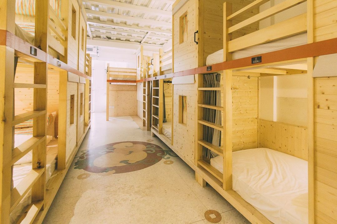 A Shin Hostel