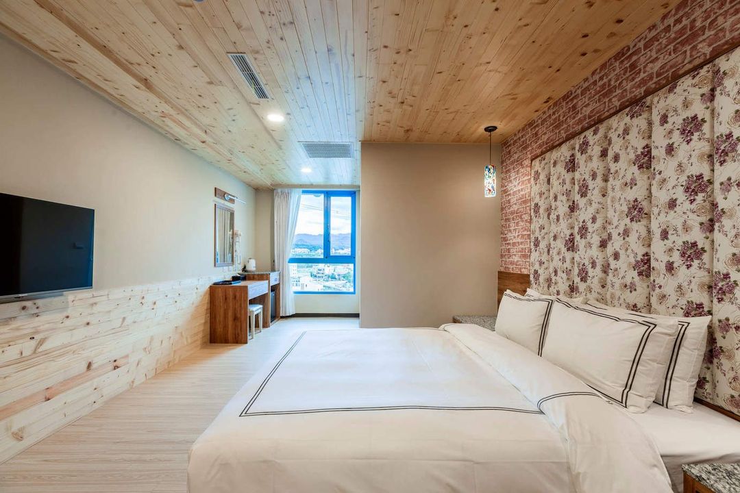 SAN CHIAO HOTEL